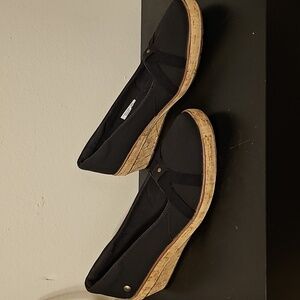 Grasshoppers Gigi Wedge Pump